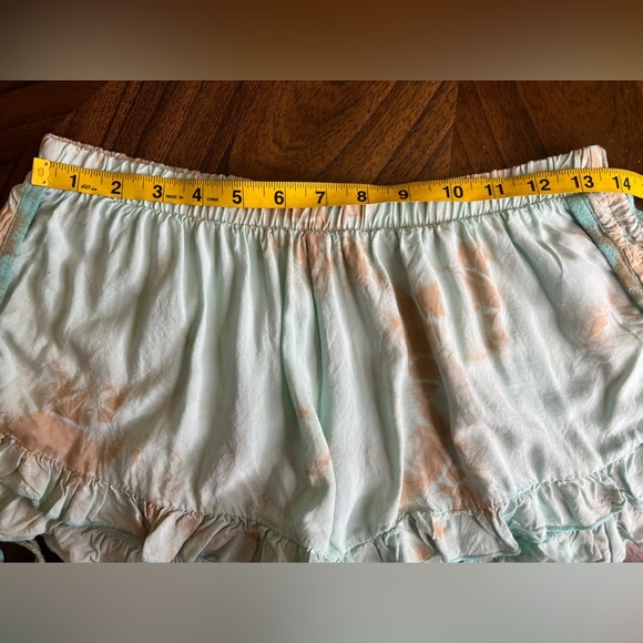 Surf Gypsy Mint Green Peach Tie Dye Ruffle Trim Lounge Shorts Women’s Size S NWT - Picture 5 of 6